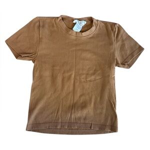Hippie Rose Ribbed knit Short Sleeve Tee - Camel Brown. Juniors size Large